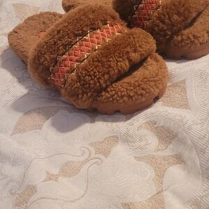 Brown Fuzzy Slippers with Red Accents
